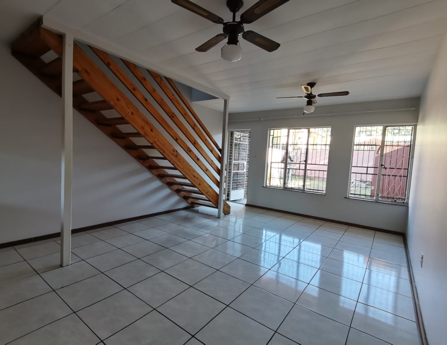 To Let 2 Bedroom Property for Rent in Navalsig Free State